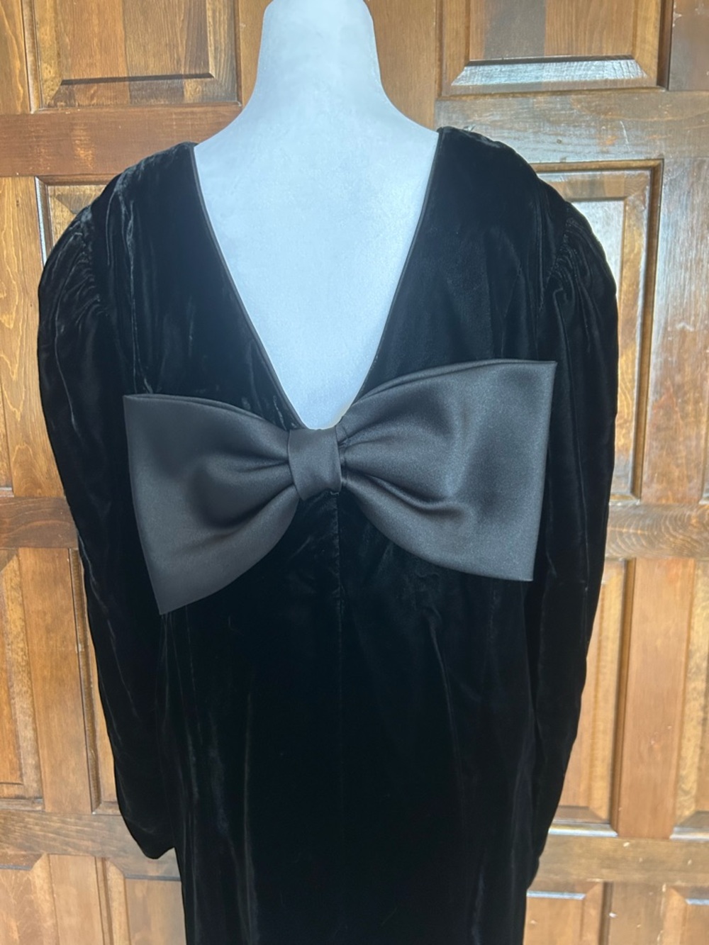 VTG 80s 90s Morgan Taylor Black Velvet Evening Gown 18W Retro Party Prom Bow - Picture 5 of 11